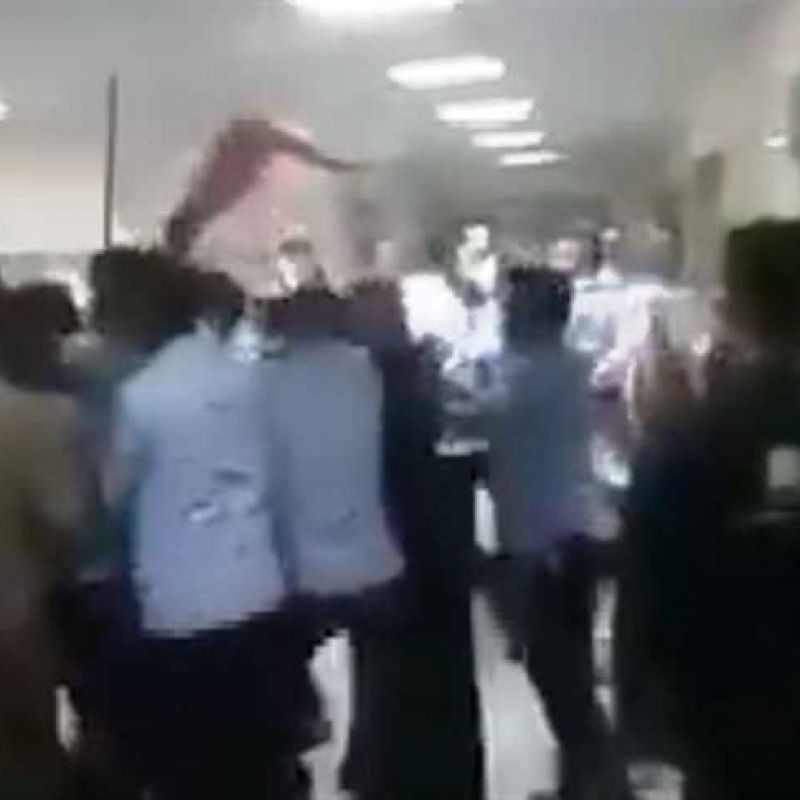 اشتباكات بين أمن المستشفى الجامعى بسوهاج وأسرة مريض