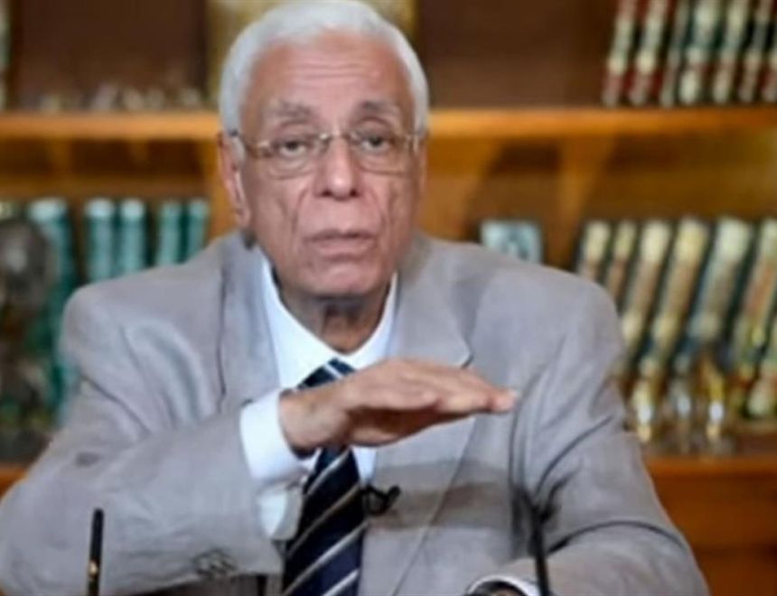 هل يمكن تشخيص مرض السكر بتحليل البول؟.. الدكتور حسام موافي يرد