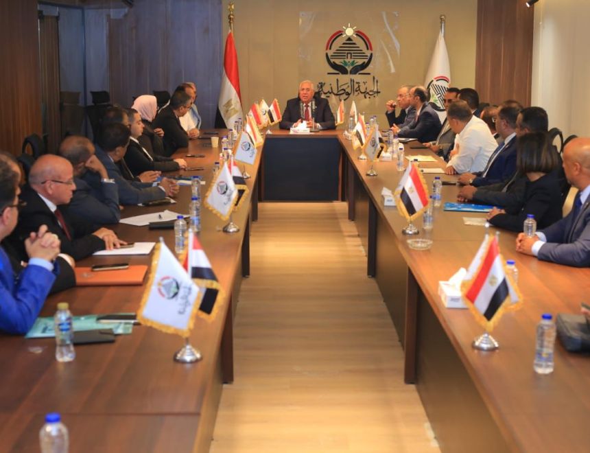 بعد انتهاء الاجتماع التنسيقي لأحزاب القائمة الوطنية.. حزب الجبهة يعقد اجتماعا لمرشحي انتخابات مجلس الشيوخ