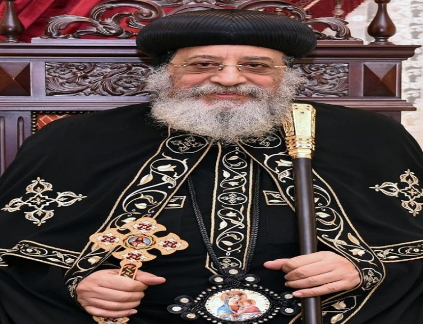 البابا تواضروس يتلقى مكالمة هاتفية من المفتي للاطمئنان على حالته الصحية