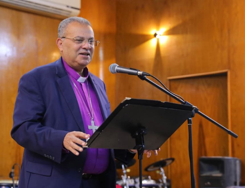 خلال احتفالية عيد القيامة.. رئيس الطائفة الإنجيلية يثمن حضور المشاركين ويشيد بروح التعايش