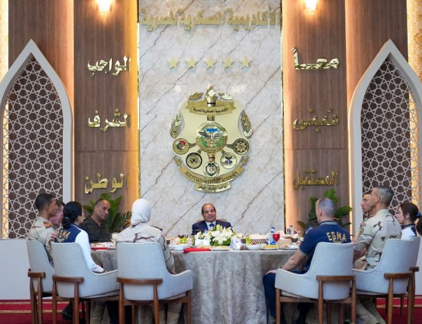 الرئيس السيسي يُثمن مستوى الوعي والفهم لدى أبناء الشعب المصري