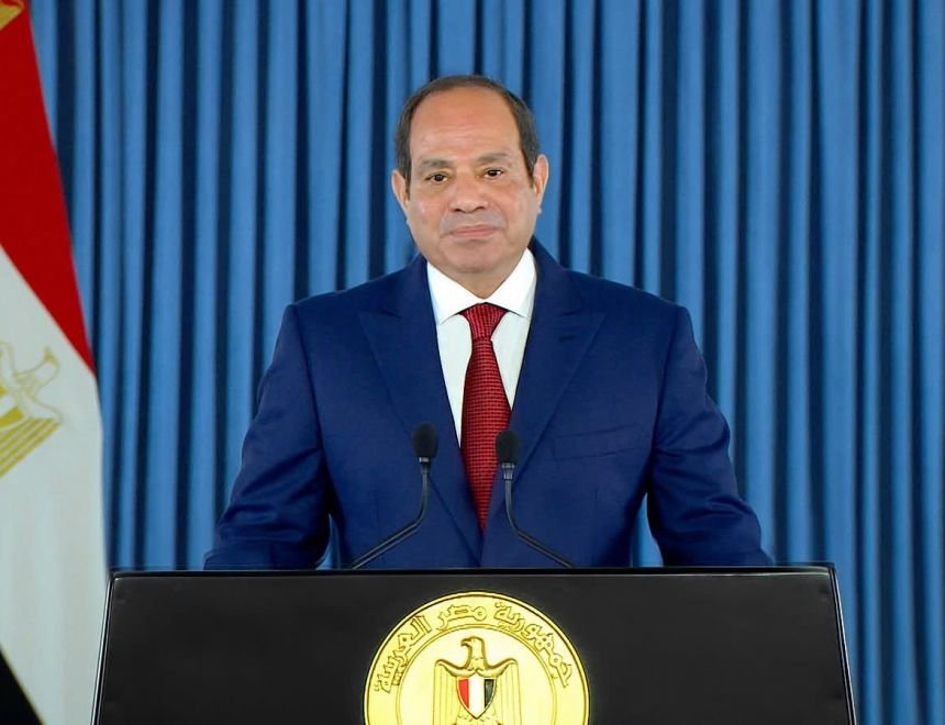 الرئيس عبد الفتاح السيسي يُهنئ الشعب المصري بمناسبة ذكرى ثورة 23 يوليو المجيدة