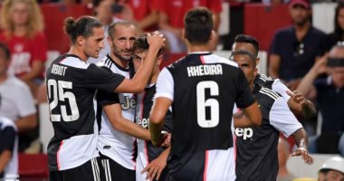 بوفون ورابيو يدعمان قائمة يوفنتوس ضد بارما فى افتتاح الدوري الايطالي