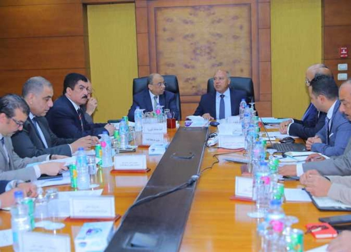 اجتماع «الوزير» مع قيادات السكك الحديدية والمترو وشرطة النقل