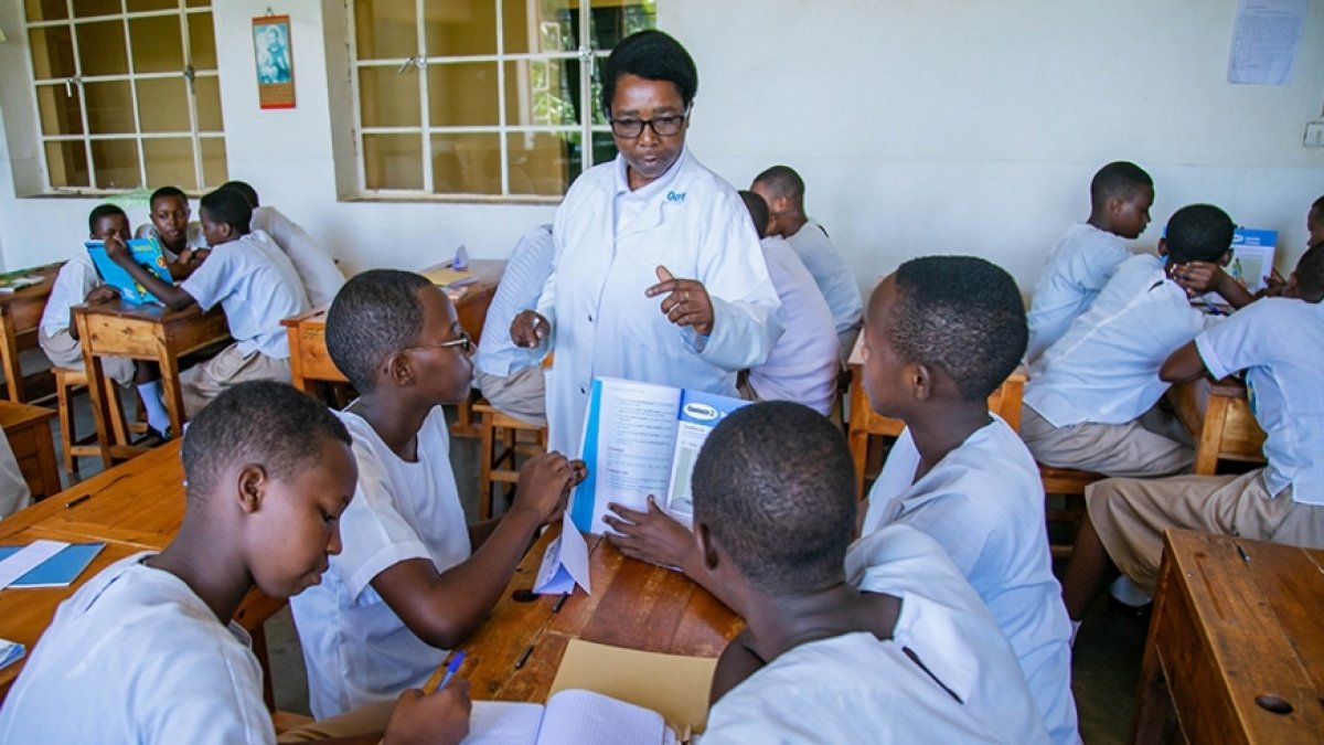 Teacher’s Day: Government promises improved welfare