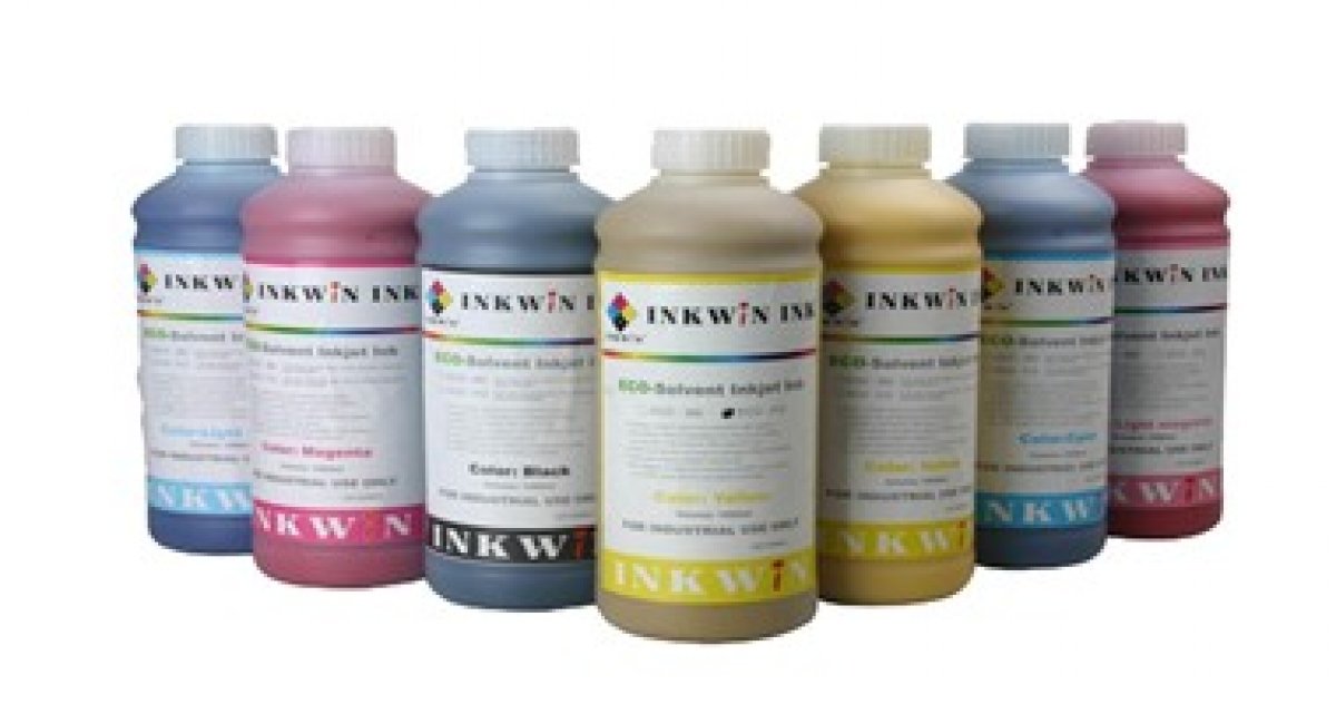 القبض على صاحب مخزن أحبار مجهولة المصدر فى السيدة زينب