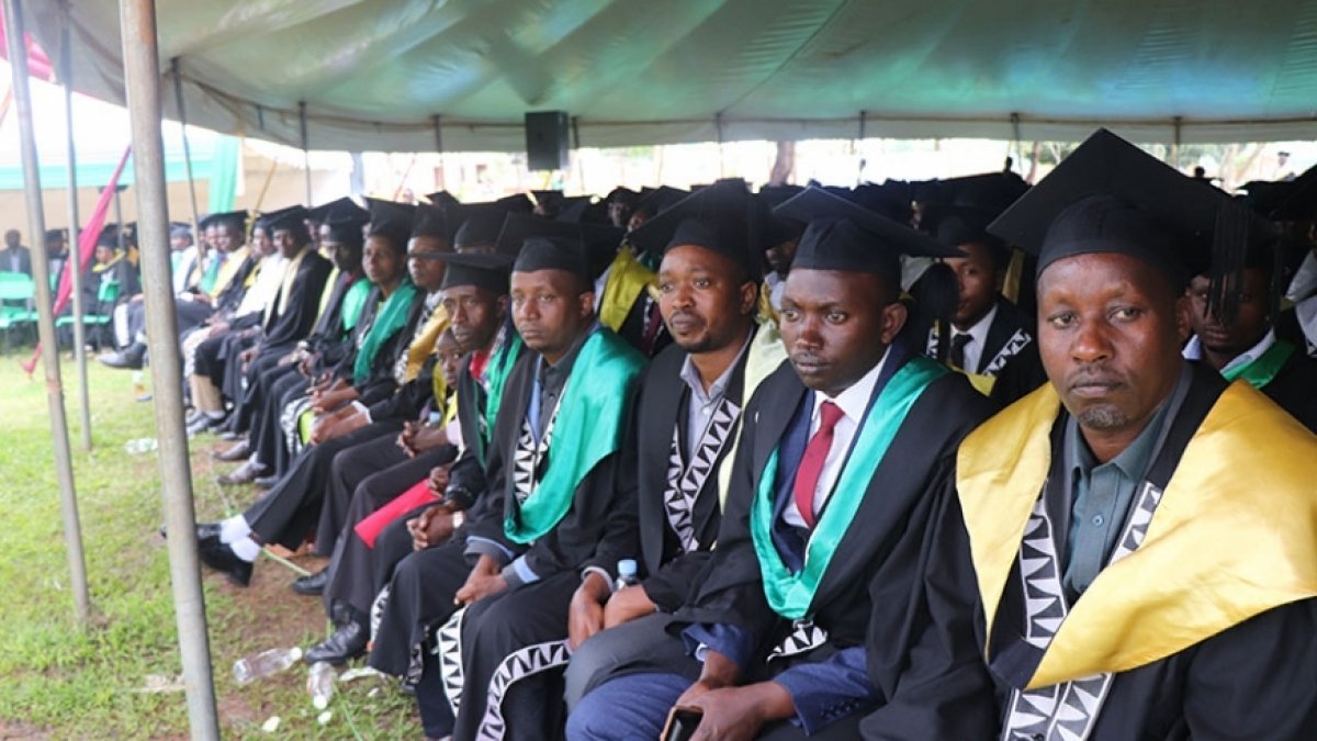 Over 1,400 teachers, school heads train in leadership