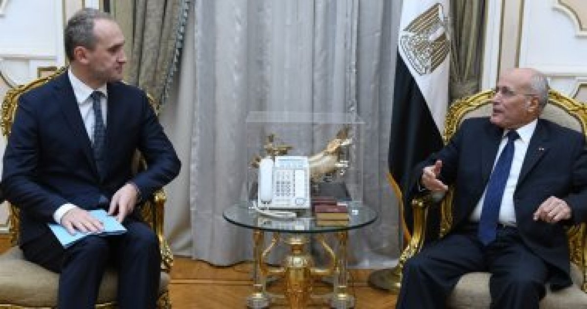 العصار يبحث مع سفير بيلاروسيا تعزيز التعاون المشترك بمجالات التصنيع المختلفة