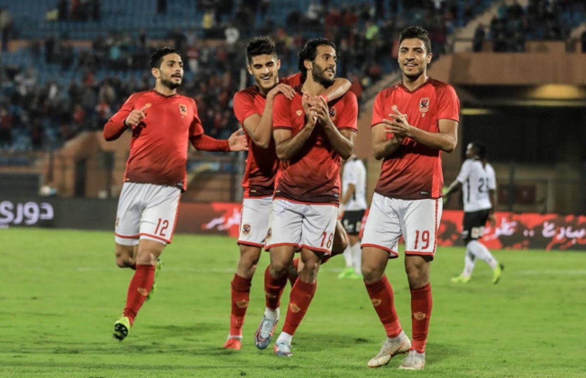  سيد عبدالحفيظ، مدير الكرة بالنادي الأهلي، أن التدعيمات الجارية وعودة المصابين ستدعم الفريق