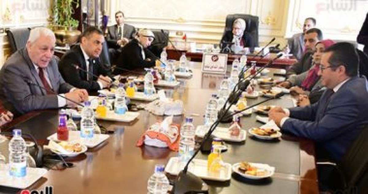 عقوبة من يتحدث فى شئون الدين فى وسائل الإعلام بدون ترخيص