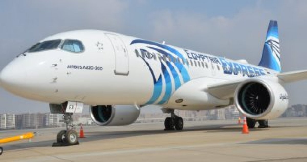 الخارجية الأمريكية تشكر "مصر للطيران" على تنظيم رحلات جوية لإعادة الأمريكيين لوطنهم