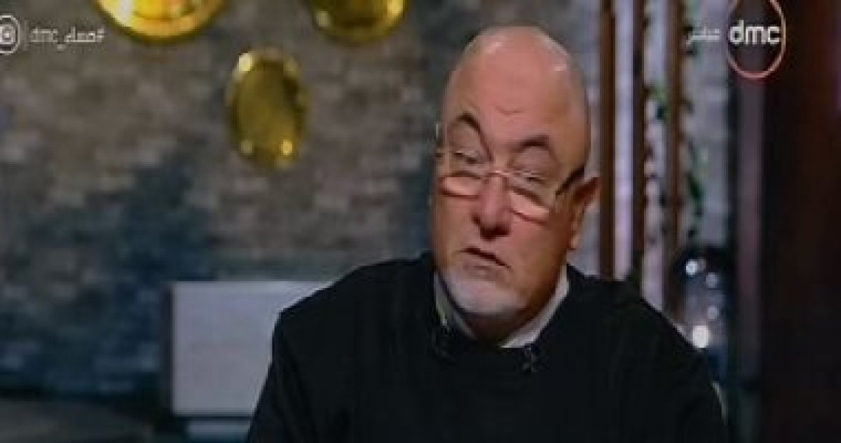 قال الدكتور خالد الجندى عضو المجلس الأعلى للشئون الإسلامية، إنه يثبت كل ما أثبته القرآن والحديث الشريف، مردفاً: "لا ننكر الحور العين ولكن ننكر الكيفية والمطابقة".