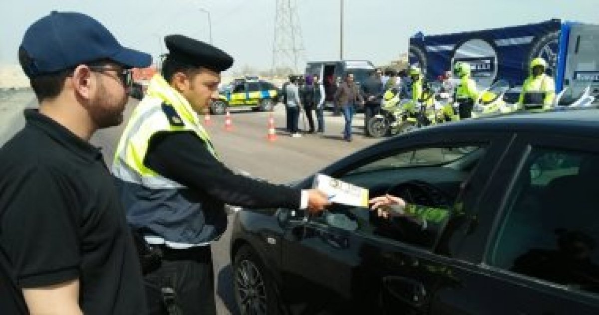 خدمات مرورية بالطرق المؤدية للإقليمى لمتابعة حركة النقل ومنع الحوادث 