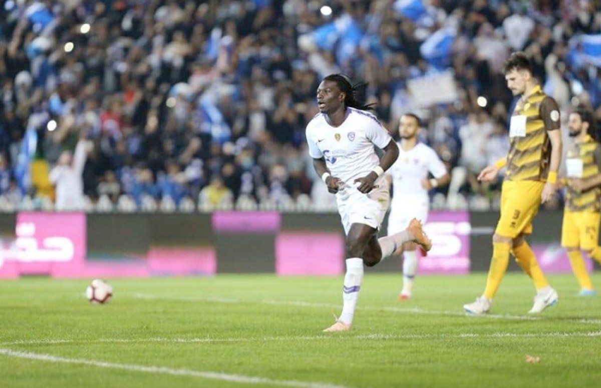 تغلب فريق الهلال على مضيفه "أحد"، بهدف نظيف؛ مساء اليوم الأربعاء بالمدينة المنورة