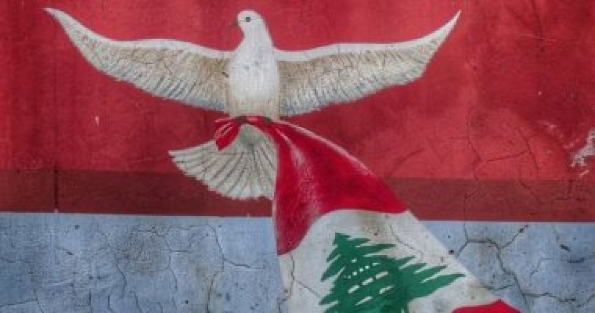 حلا شيحة ومى عمر تتضامنان مع لبنان: الشعب أعاد بنائه وقادر على فعل ذلك 1000 مرة