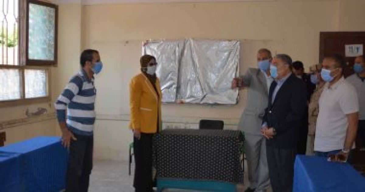 محافظ المنيا يتفقد عددا من مقار لجان إنتخابات مجلس الشيوخ.. (صور)