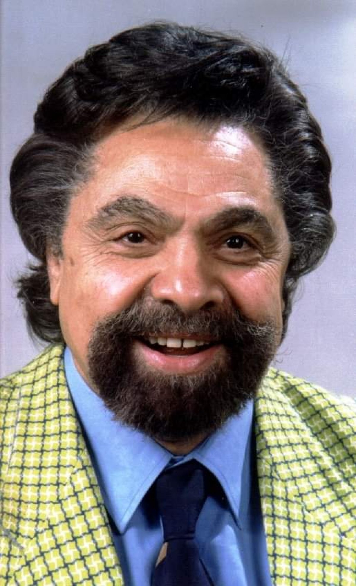 وفاة الفنان سمير الإسكندراني عن عمر يناهز 82 عاما