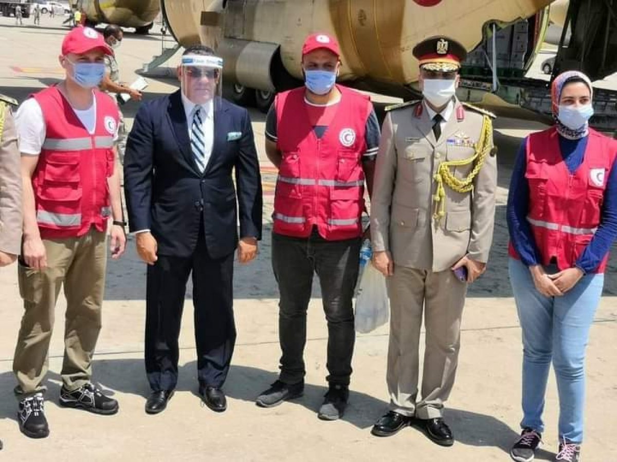 كوادر طبية من أساتذة كليات الطب المصرية تصل مقر المركز الطبي لجامعة بيروت العربية لتقديم الدعم للشعب اللبناني الشقيق