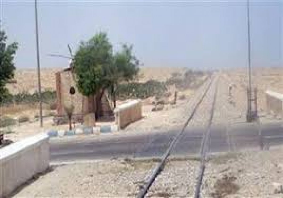 التصريح بدفن جثتى ربة منزل وابنتها صدمهما قطار ركاب فى العياط