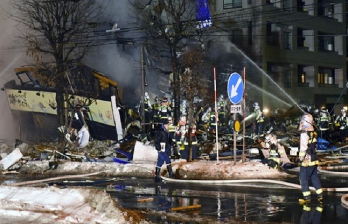 وسائل إعلام يابانية: الانفجار القوي بمطعم شرق البلاد ربما يكون ناجما عن تسرب غاز