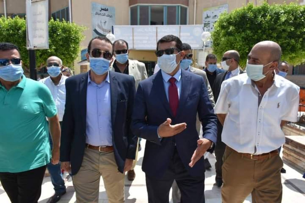 وزير الرياضة يشهد تدريبات المشاركين في لعبة كرة اليد ضمن المشروع القومي للموهبة بالإسماعيلية
