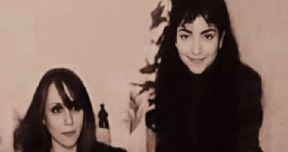 الممثلة السورية أمل عرفة وصورة من 32 سنة مع جارة القمر فيروز: صوتها كل الدنيا