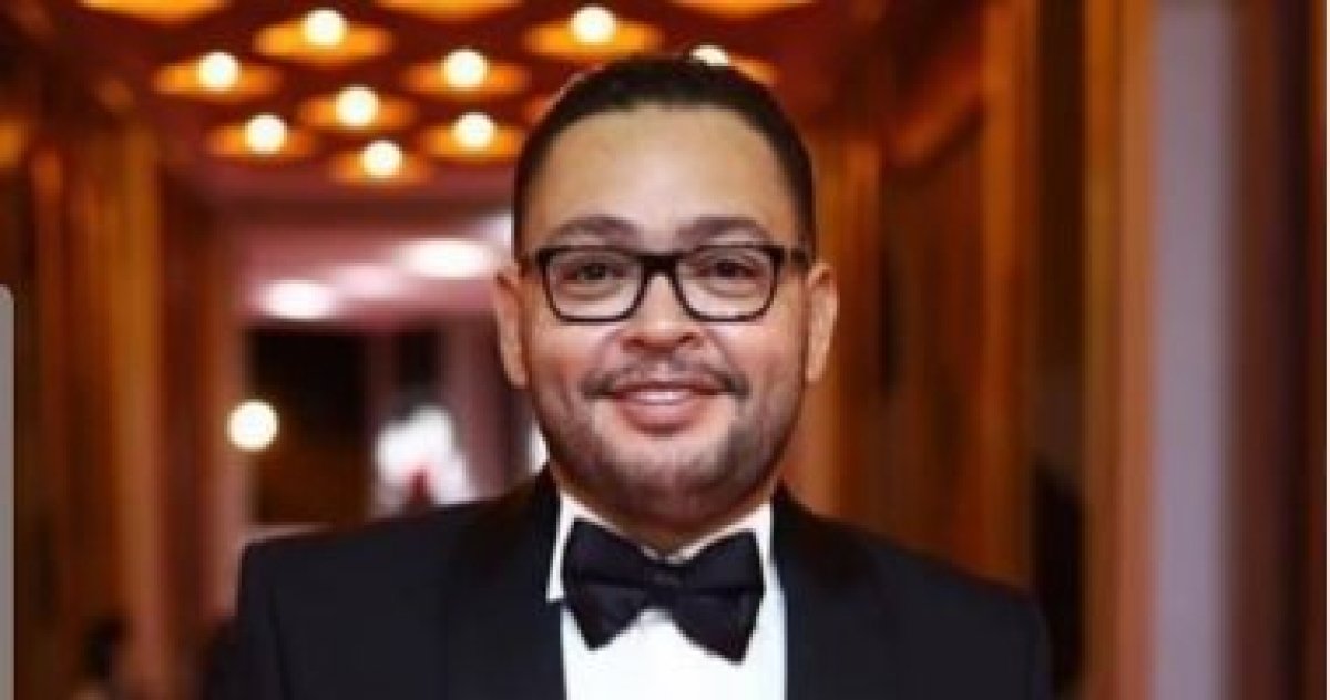 أحمد رزق مهندس ديكور فى مسلسله الجديد "فى يوم وليلة"