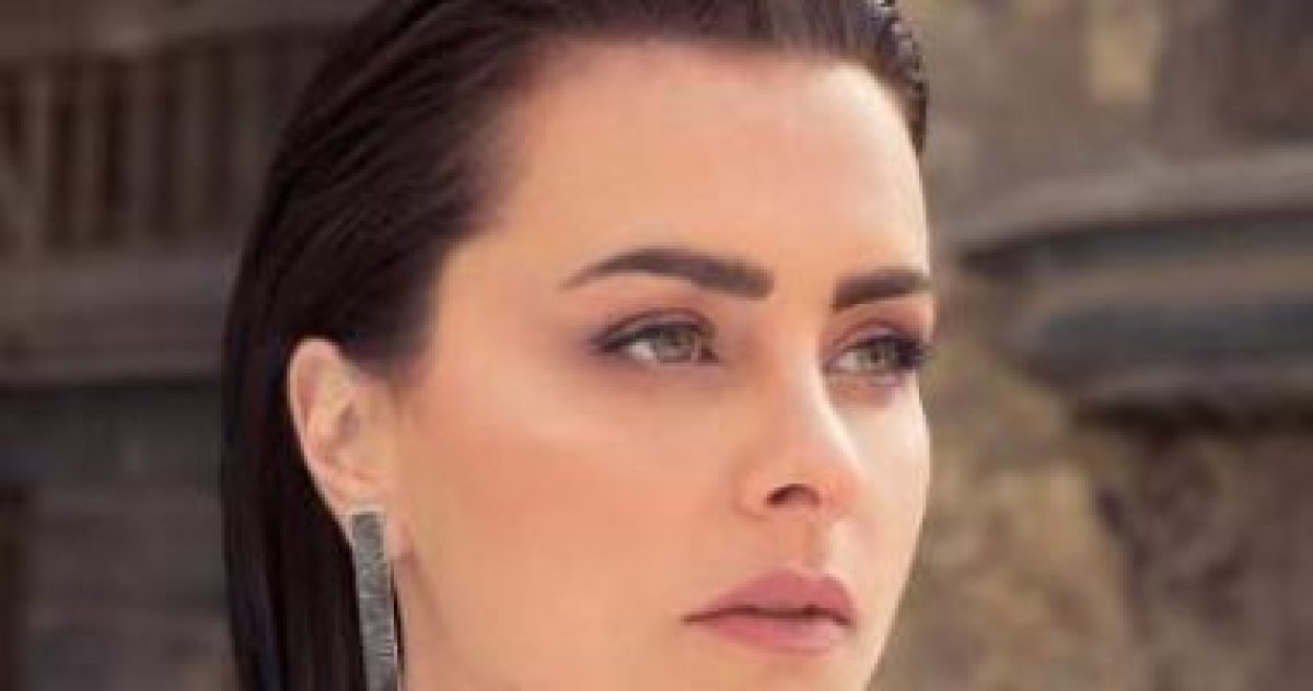 نور اللبنانية "مذيعة" تدخل فى أزمات مع الجن والعفاريت فى "جمال الحريم"