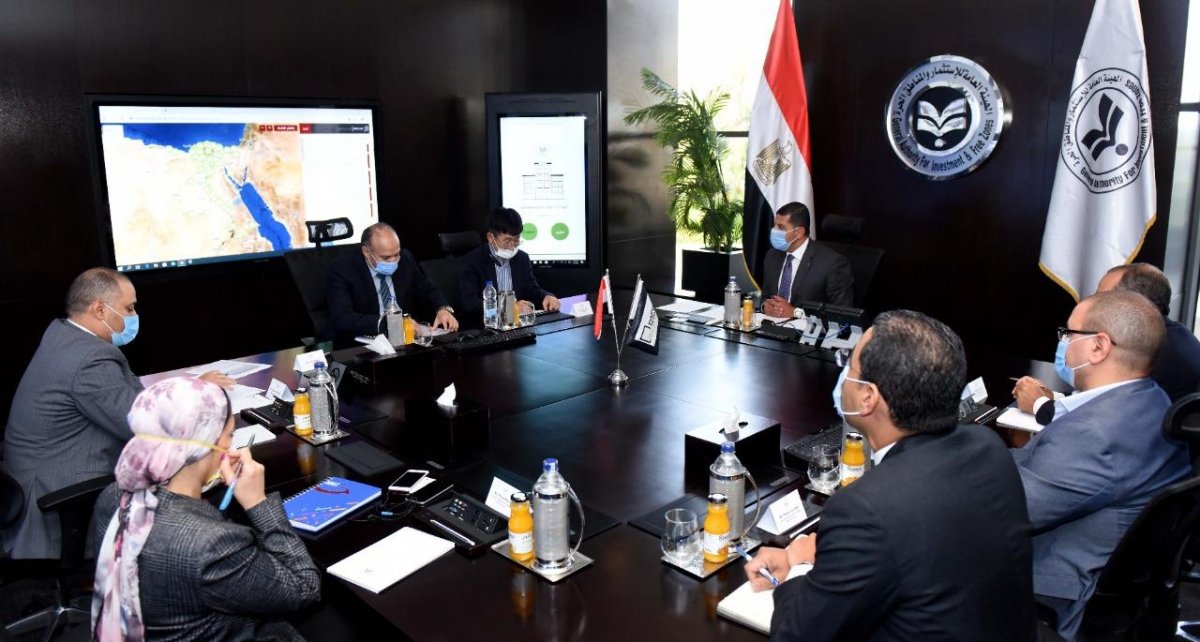 "إل جي" الكورية تضخ 50 مليون دولار لتصنيع الغسالات والثلاجات الكهربائية والميكروويف إضافة منتجات جديدة لشاشات التليفزيون وتصدير قطع الغيار إلى منطقة الشرق الأوسط والمغرب العربي