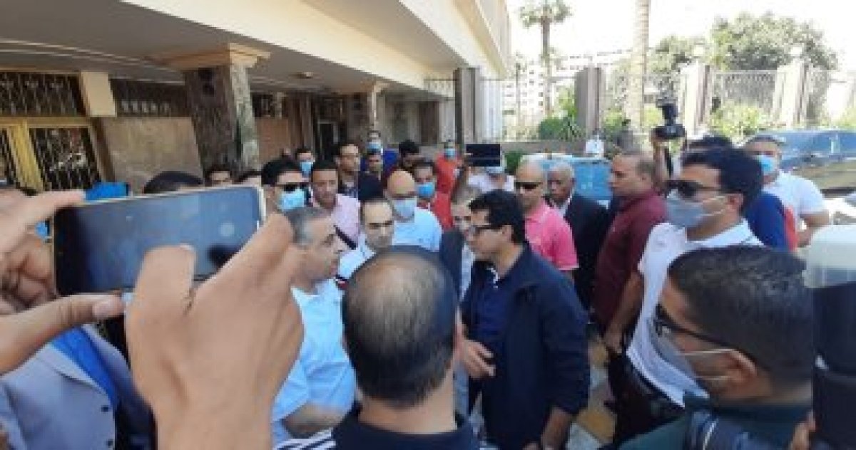 محافظ سوهاج يستقبل وزير الشباب لافتتاح مشروعات رياضية بالمحافظة