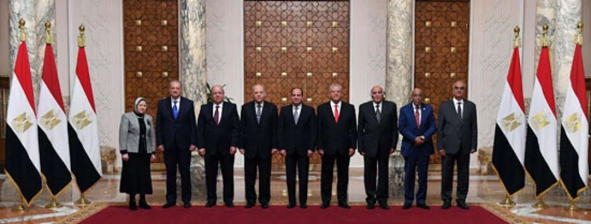 أكد الرئيس عبد الفتاح السيسى، في اجتماعه اليوم الأحد ، مع أعضاء مجلس الهيئات القضائية، أن استقلال القضاء سيظل ركناً أساسياً