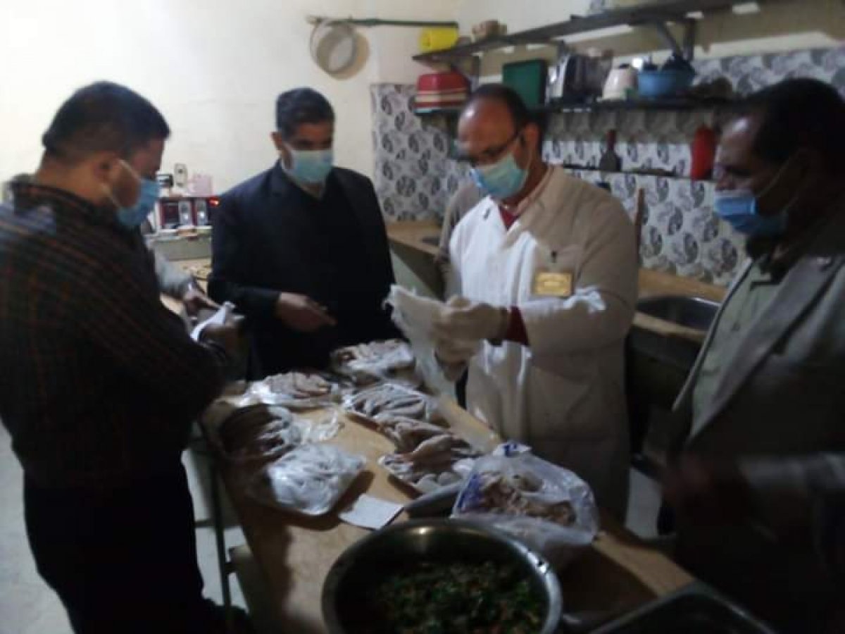 محافظ الدقهليه يقرر :  إحالة محاضر ضبط 871 كيلو جرام لحوم  ومصنعات لحوم  ودواجن واسماك غير صالحة للاستهلاك الادمى