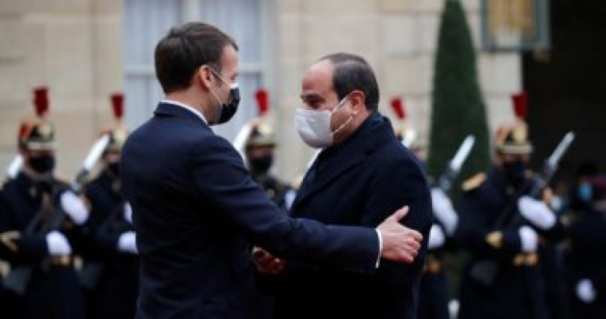 رسائل حاسمة من الرئيس السيسى فى حوار شامل مع لوفيجارو: يجب معاقبة ممولى الإرهاب.. فرنسا باتت تدرك خطورة الإخوان.. وهناك 6 قنوات تديرها وتمولها دول أجنبية لاستهداف شعبنا ونشر "أيديولوجية ظلامية"