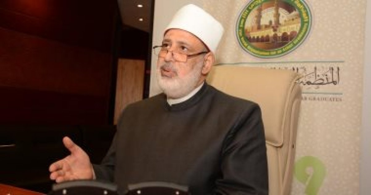 الأزهر يعلن عودة الإجازات الاستثنائية والتناوب 3 أيام أسبوعياً بسبب كورونا