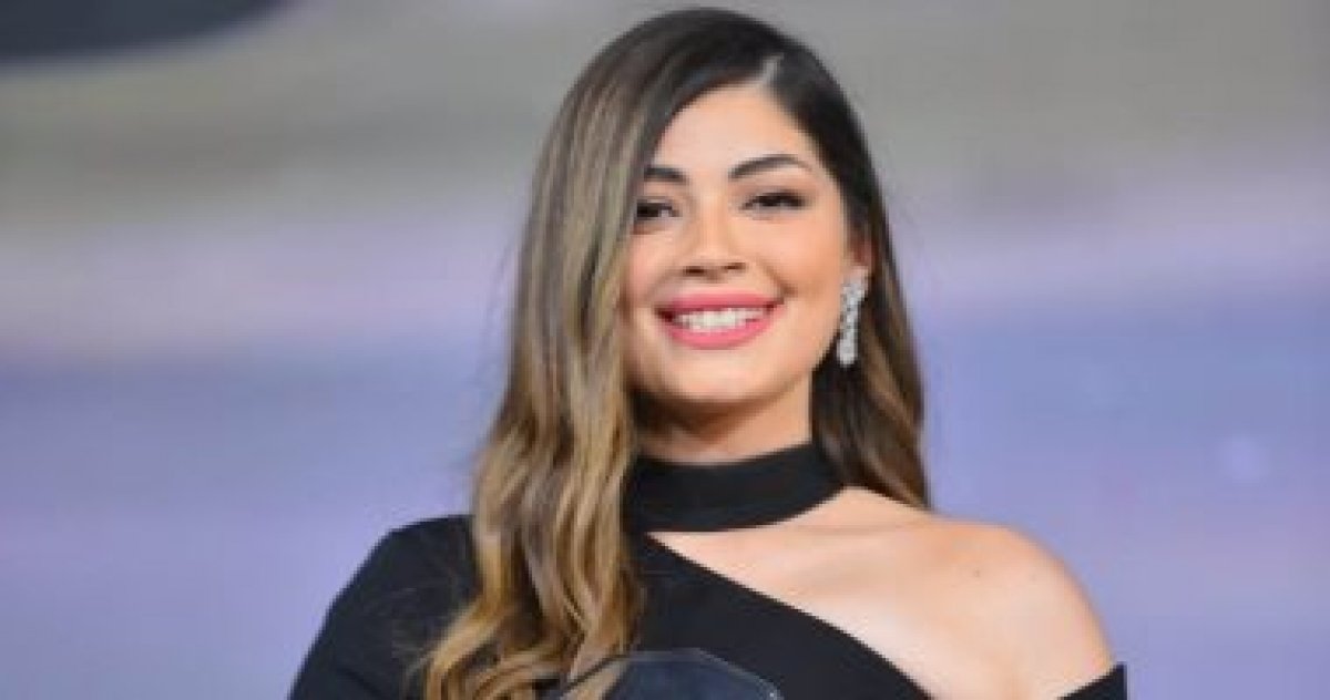 الفنانة الشابة ليلي أحمد زاهر تفوز بجائزة أفضل ممثلة صاعدة والفنانة جميلة عوض جائزة أفضل ممثلة شابة في السينما من مؤسسة دير جيست لعام 2020