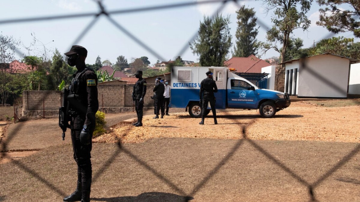 رواندا ترسل قوات إلى إفريقيا الوسطى بعد مهاجمة جنودها