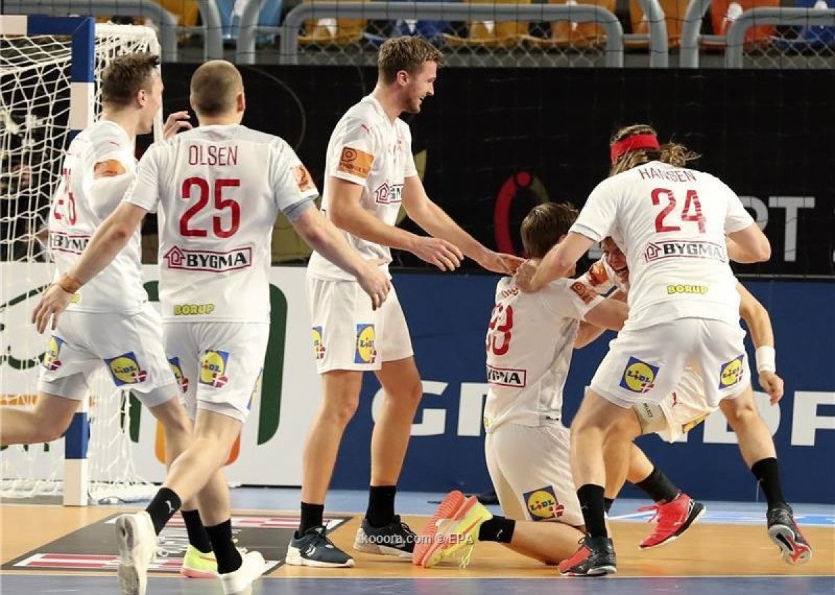 منتخب الدنمارك يفوز بلقب بطولة العالم لكرة اليد بعد تغلبه على نظيره السويدي بنتيجة 26 / 24