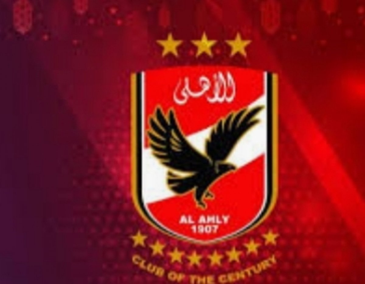 القلعة الحمراء تبدأ تدربياتها اليوم 