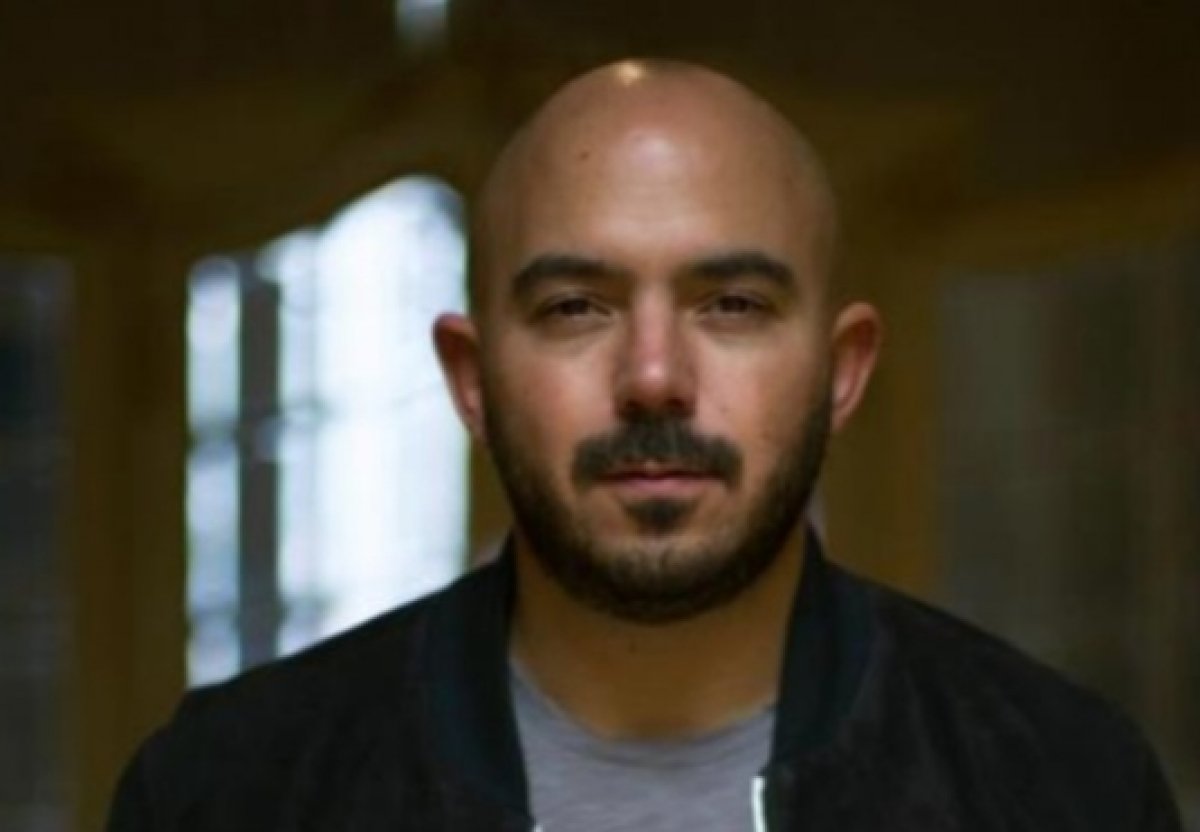 إشادة المطرب محمود العسيلي بقرار نقابة المهن الموسيقية