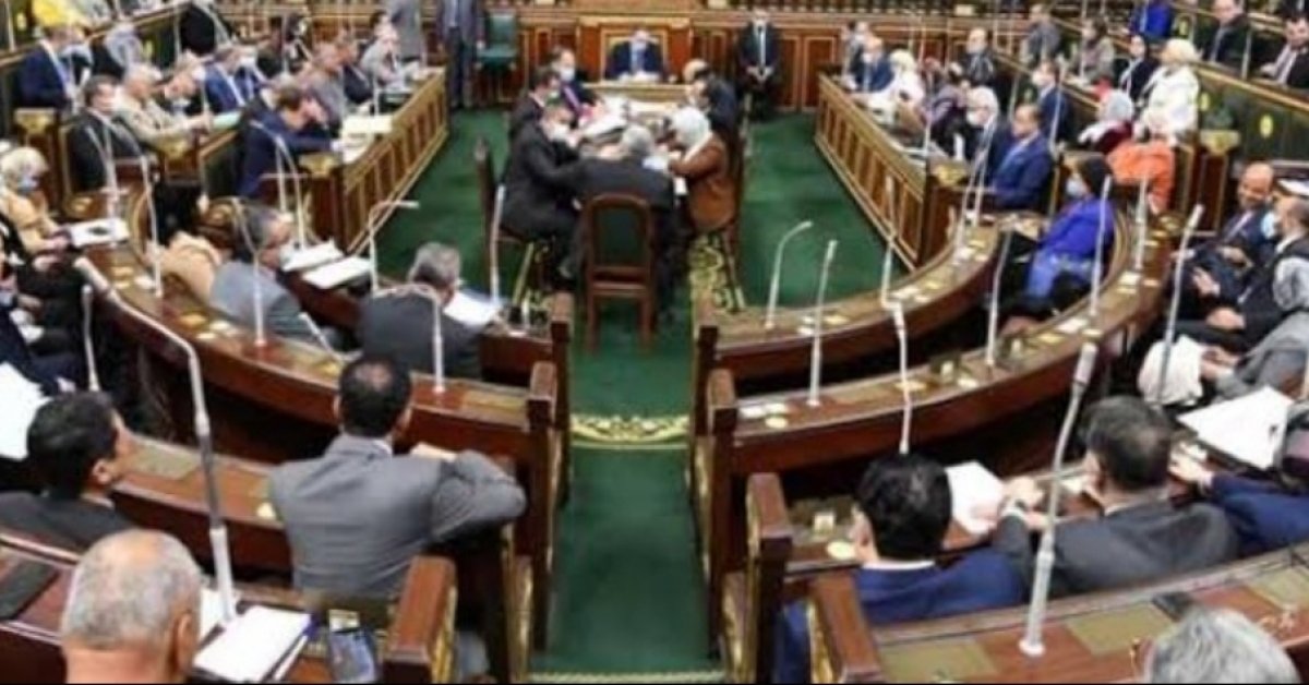 غرامة قد تصل لمليون جنيه لمن يخالف شروط إقامة المشروعات