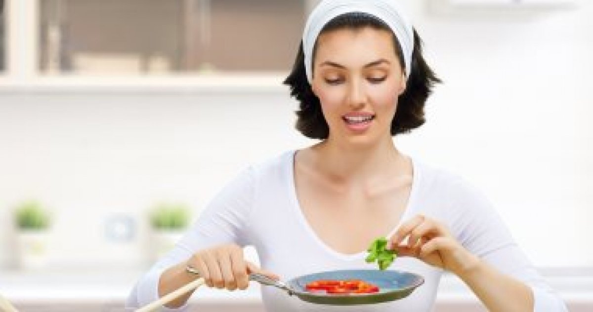 تعرف على الإرشادات الغذائية للحفاظ على الصحة العامة × 10 معلومات 