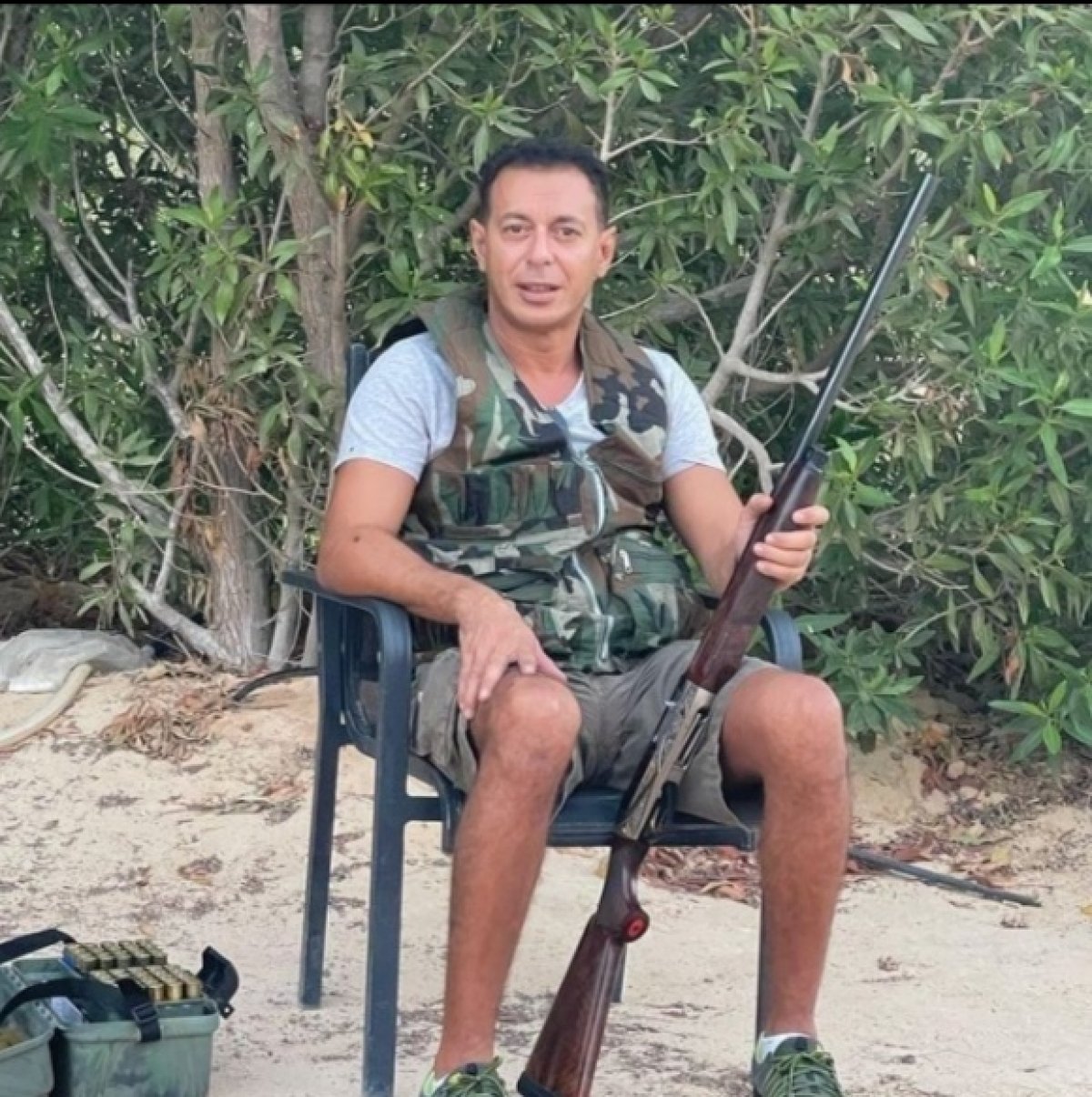 حملة هجوم تُطيل الفنان مصطفى شعبان