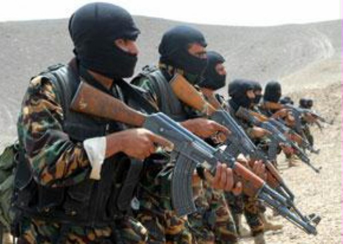 قوات الجيش اليمنى تستعيد مواقع عسكرية.. والحوثيين في خسائر مادية