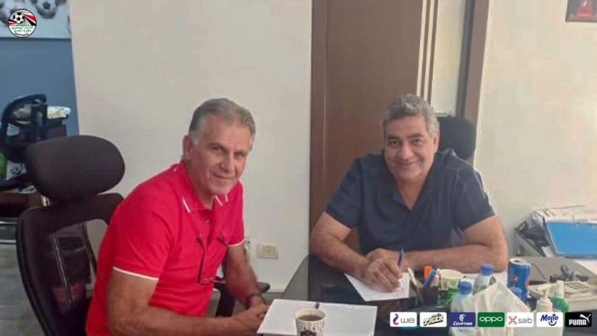 مجاهد يجتمع بكيروش للمنتخب الوطني