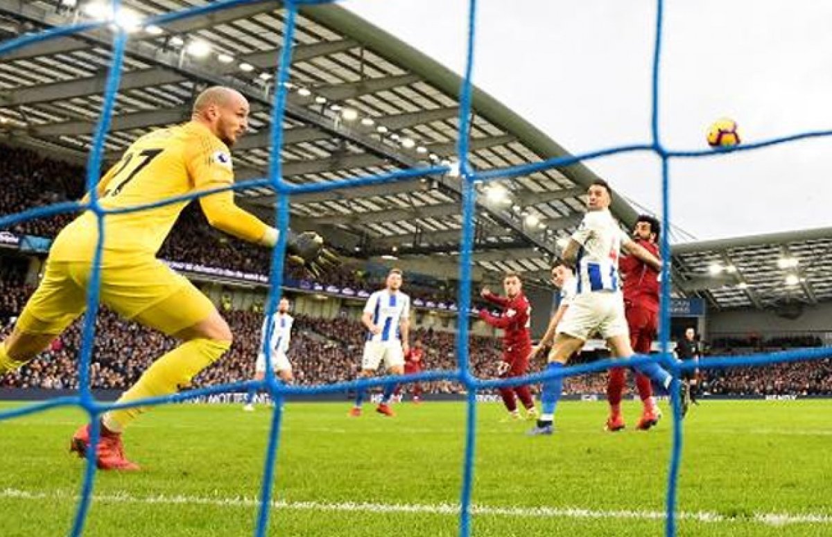 محمد صلاح يحرز الهدف الأول لليفربول فى مرمى برايتون