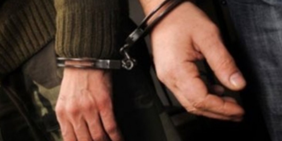 مقتل شاب على يد ديلر