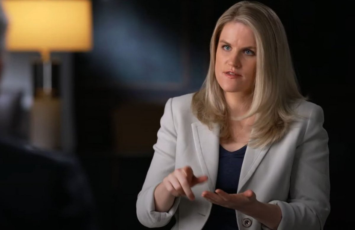 فضائح فيس بوك وحقيقة انقطاع الخدمة