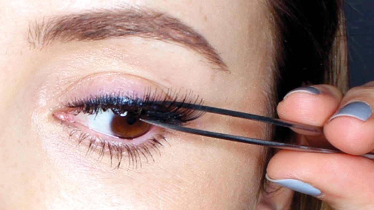 5 نصائح للعناية بالرموش الاصطناعية