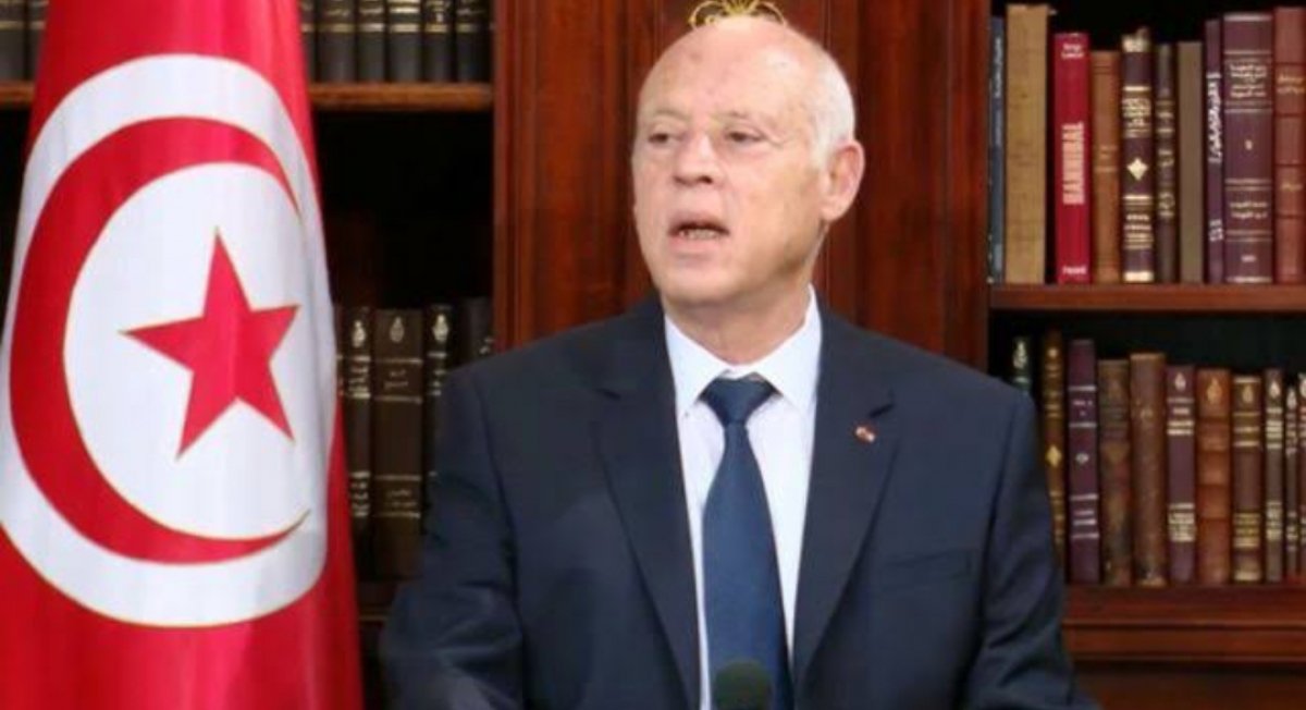 الرئيس التونسى يعين الحكومة الجديدة رسميا